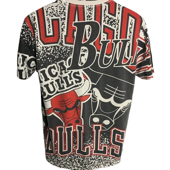 Authentic NBA Chicago Bulls T Shirt M All Over Print AOP Short Sleeve Crewneck - Picture 4 of 6